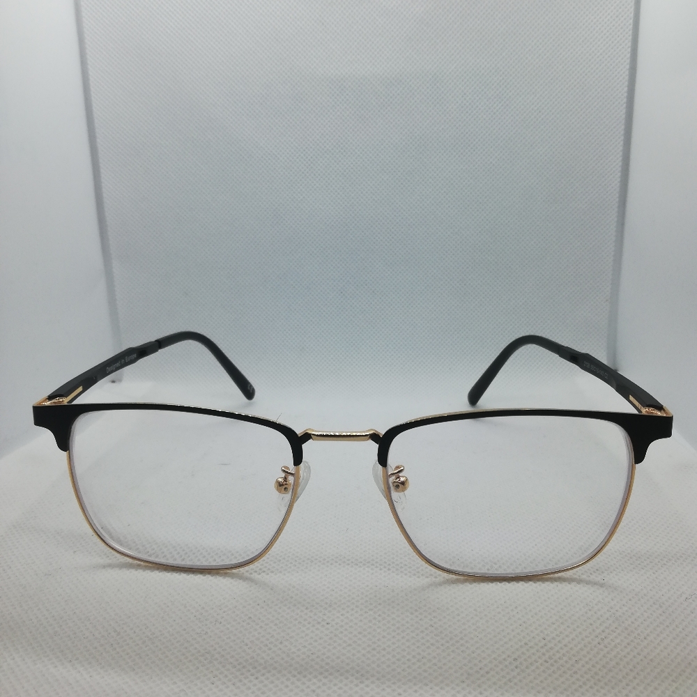 LaVish Eyewear Clip on Sunglasses
